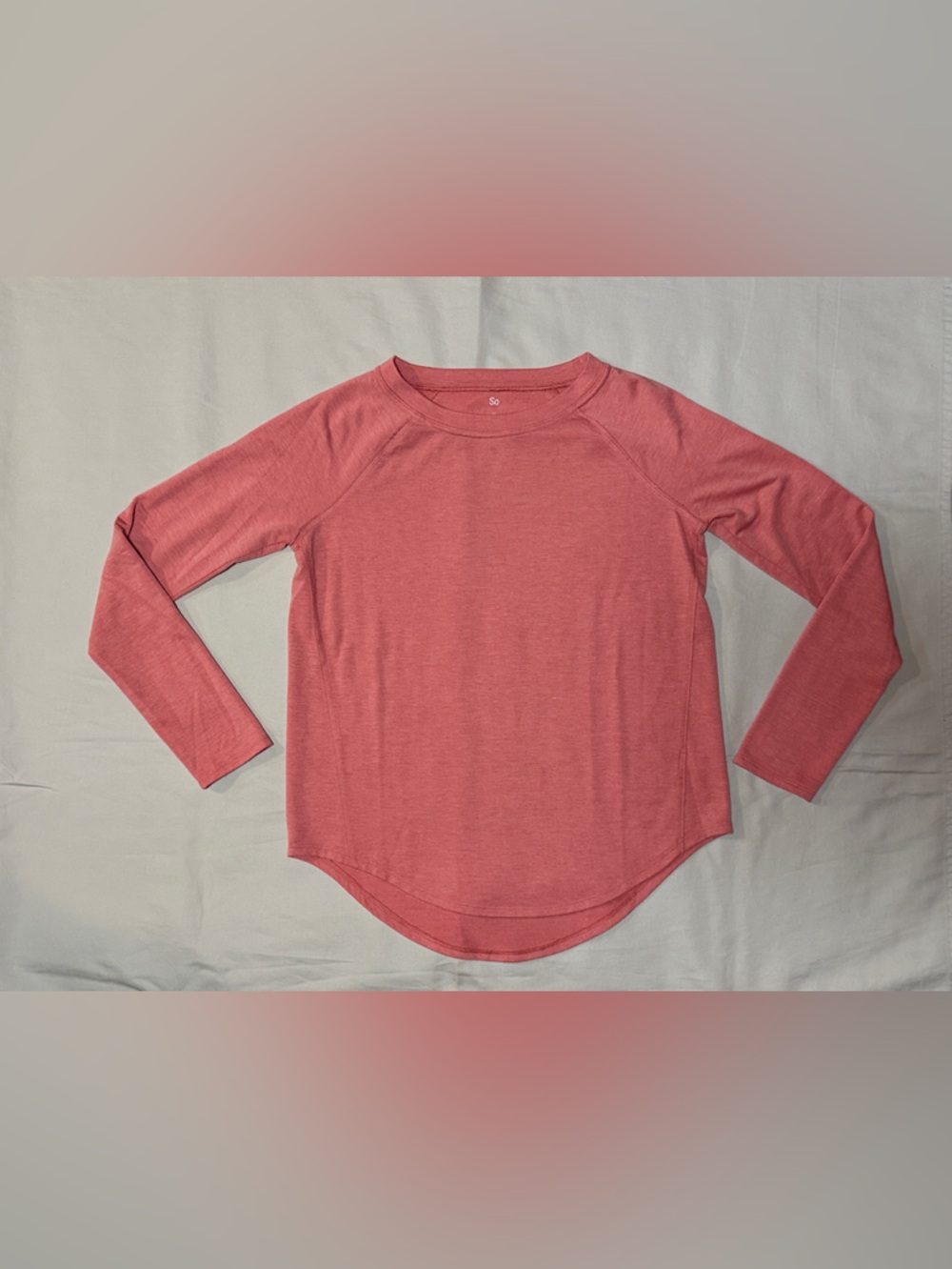 SO Hawaiian Coral Long Sleeve Scoop Neckโ Top XS